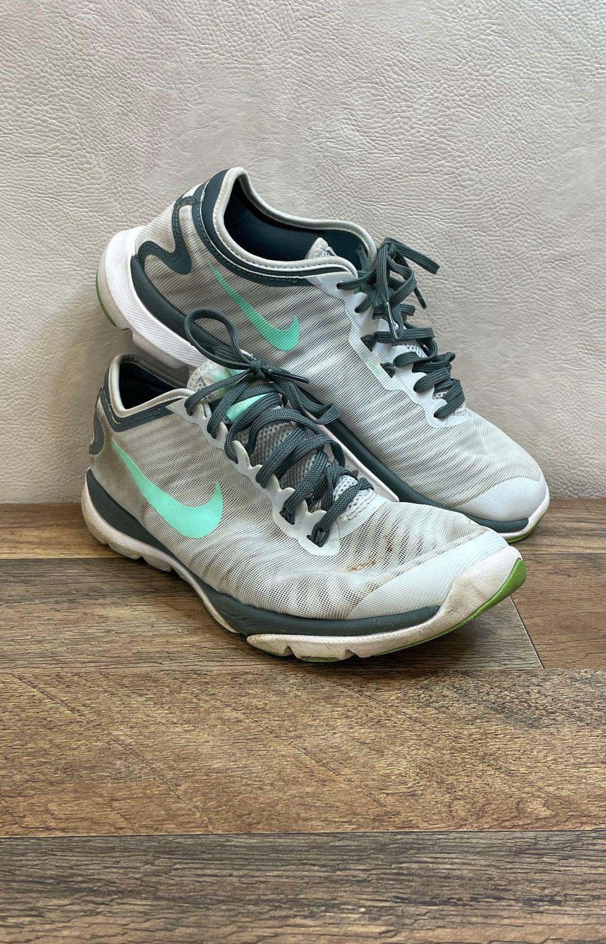 Nike Free TR 7 Wolf Grey White Mint Green Women's Training Shoes Size 9