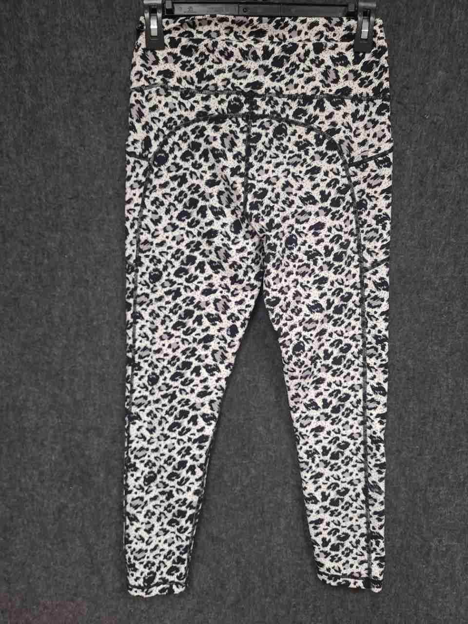 Zyia Active Women's Leopard Print High Rise Leggings with Side Pockets Sz 8-10