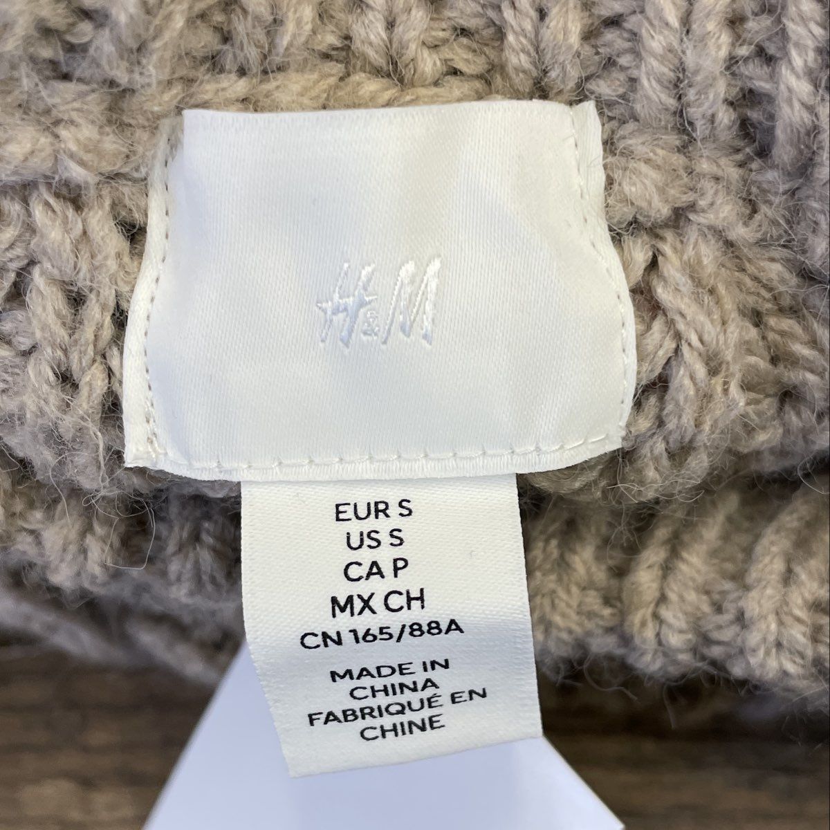 H&M Women's Gray Chunky Cable Knit Sweater Crew Neck Boxy Fit Sz S NWT