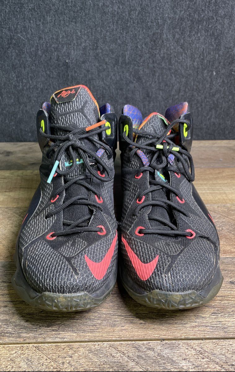 Nike LeBron 12 Data Black Bright Mango Basketball Shoes Youth Size 7Y