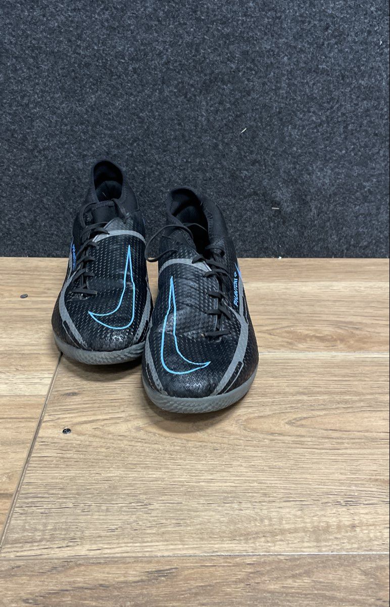 Nike Phantom GT Academy IC Black Blue Indoor Soccer Shoes Size 11
