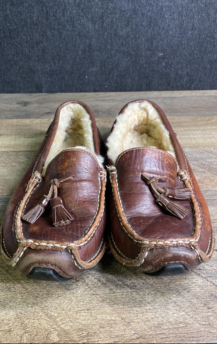 Cabela's Shearling Lined Brown Leather Tassel Moccasin Slippers Men's Size 10D