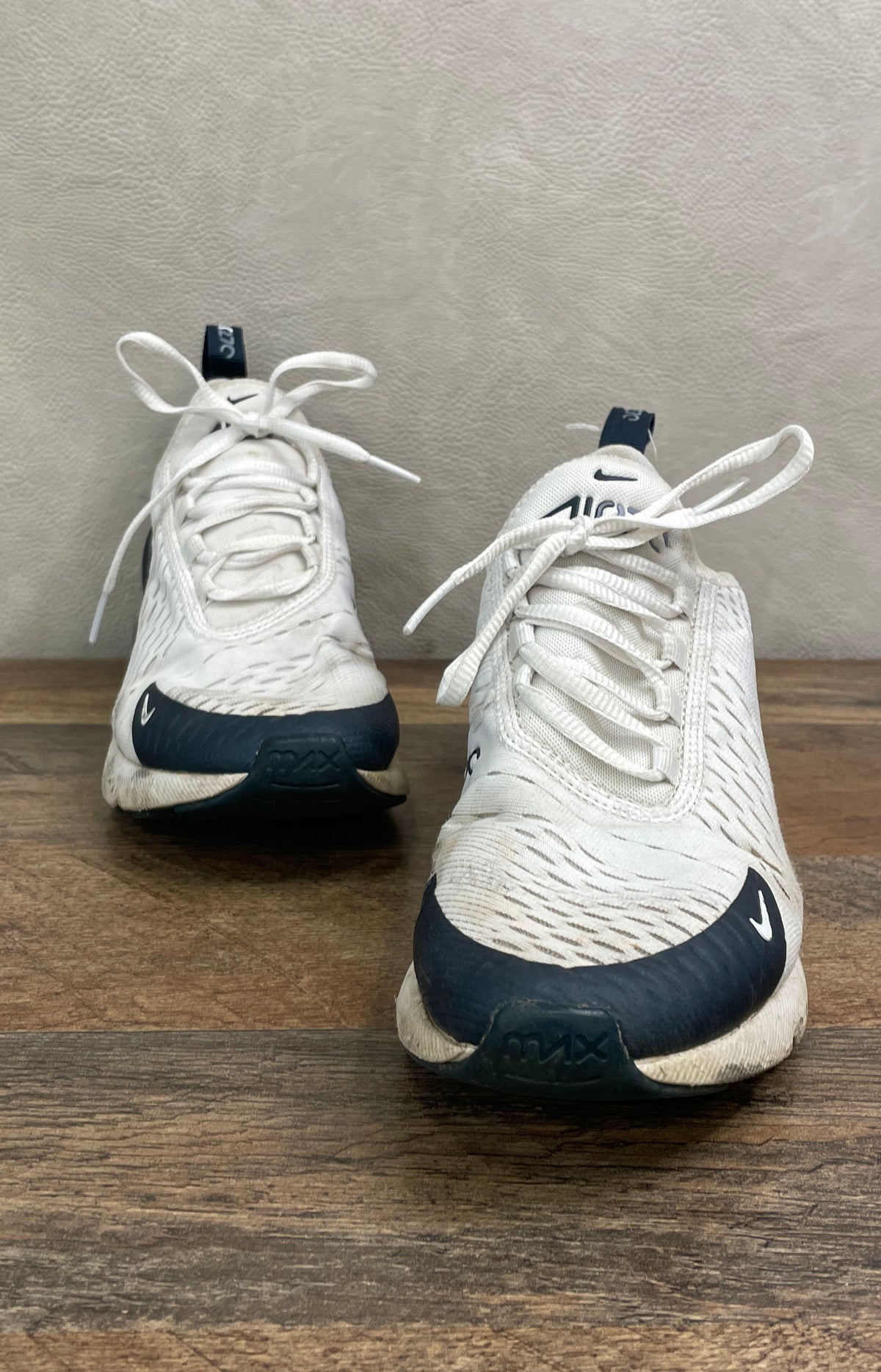 Nike Air Max 270 White Navy Blue Black Women's Sneakers Size 7.5