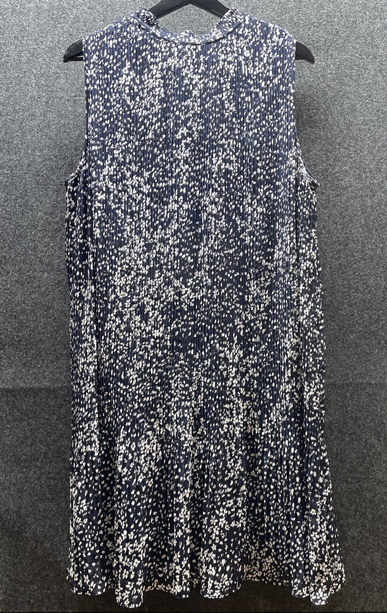 DKNY Women's Pleated Sleeveless Tie Neck Dress Blue White Print Sz 16 NWT