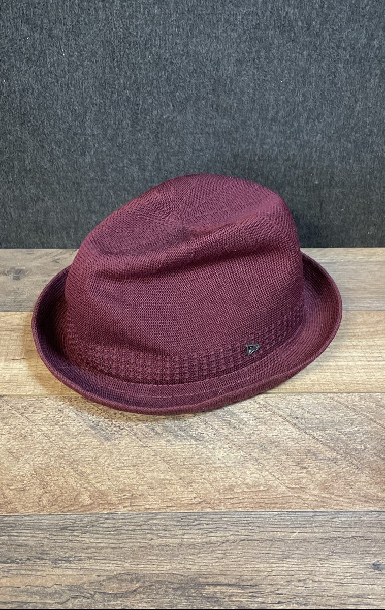 New Era Men's Burgundy Woven Mesh Fedora Hat Metal Logo Sz M