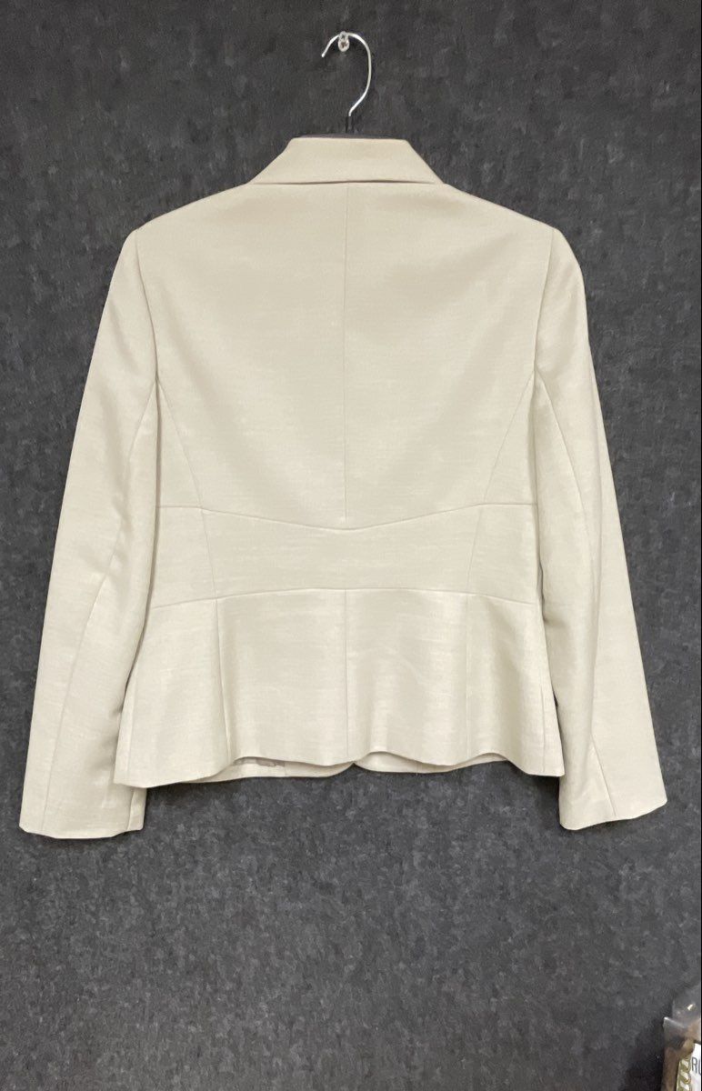Black Label by Evan-Picone Women's Beige Two Button Tailored Blazer Sz 6