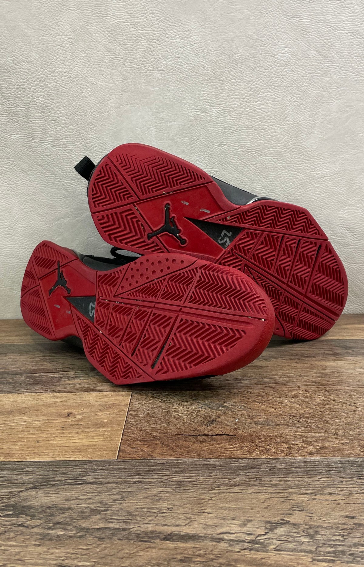 Nike Air Jordan True Flight Black Gym Red Metallic Silver Sneakers Size 8
