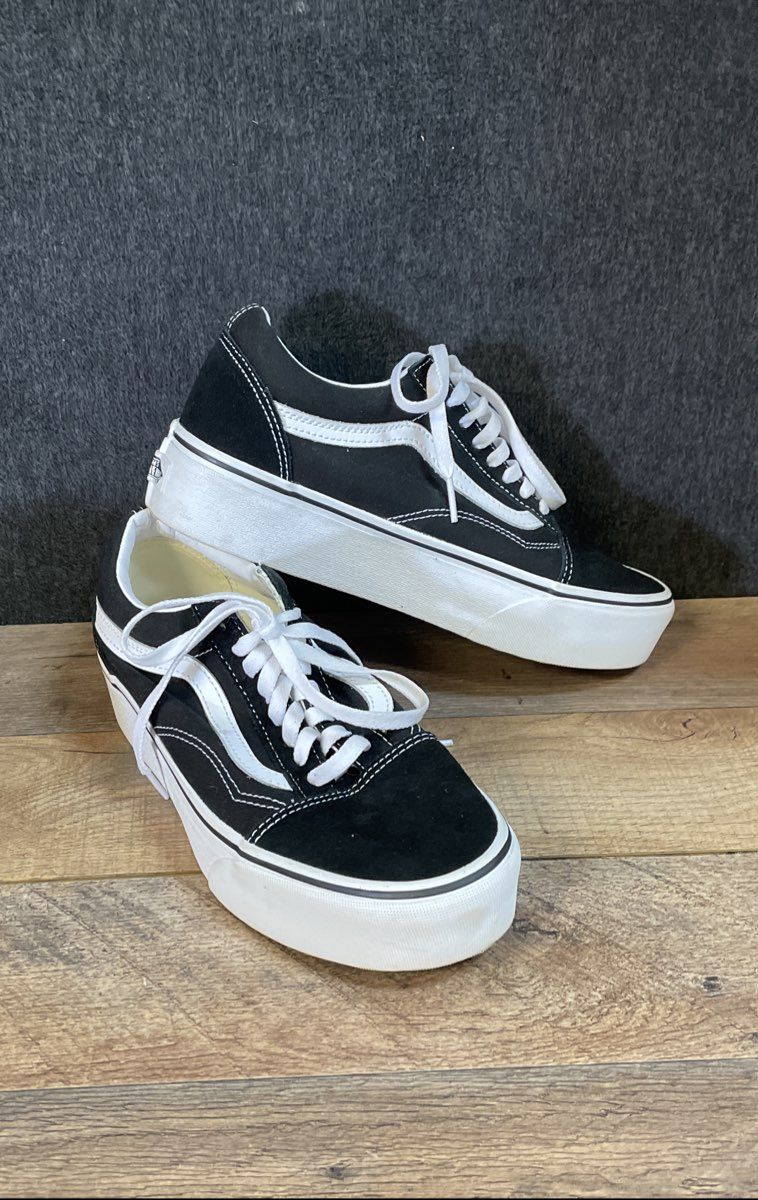Vans Old Skool Platform Black White Low Top Sneakers Men 7.5 Women 9
