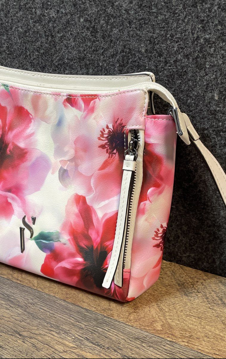 Simply Vera Vera Wang Floral Red Pink Crossbody Bag and Wallet Lot of 2