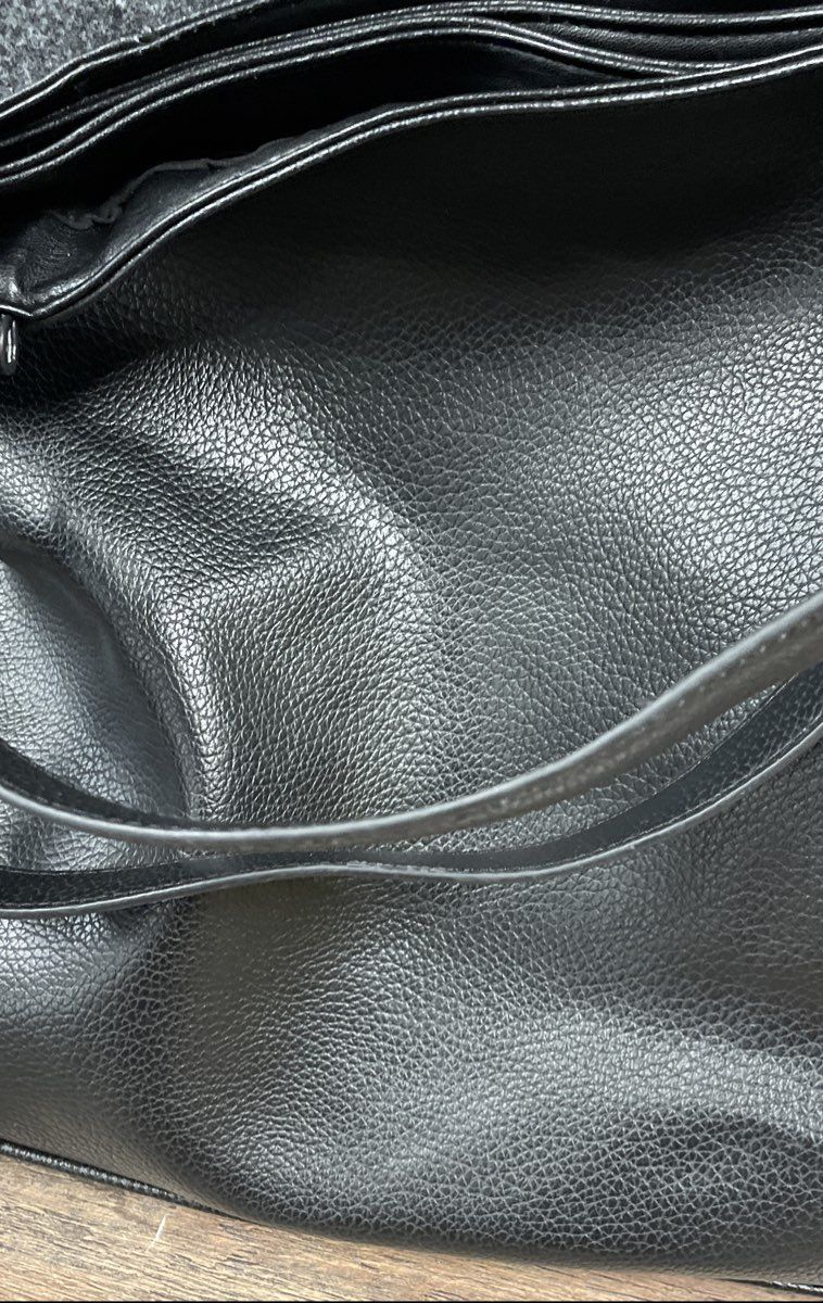 Steve Madden Black Pebbled Leather Hobo Shoulder Bag Crossbody Silver Hardware