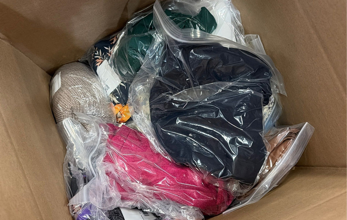 Resellers Bulk Clothing Lot 19.8 lbs Tommy Hilfiger Ralph Lauren Max Studio Mix