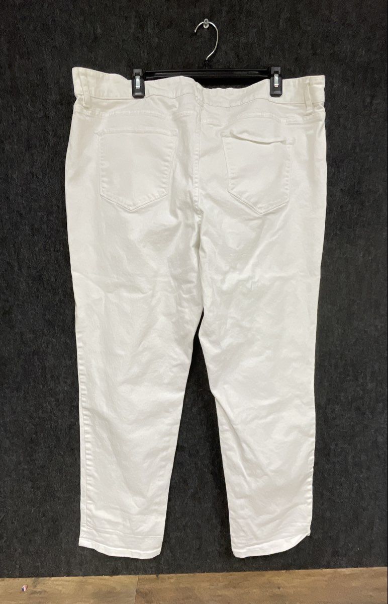 Liz Claiborne Women's White City Fit Skinny Boyfriend Pants Sz 18W