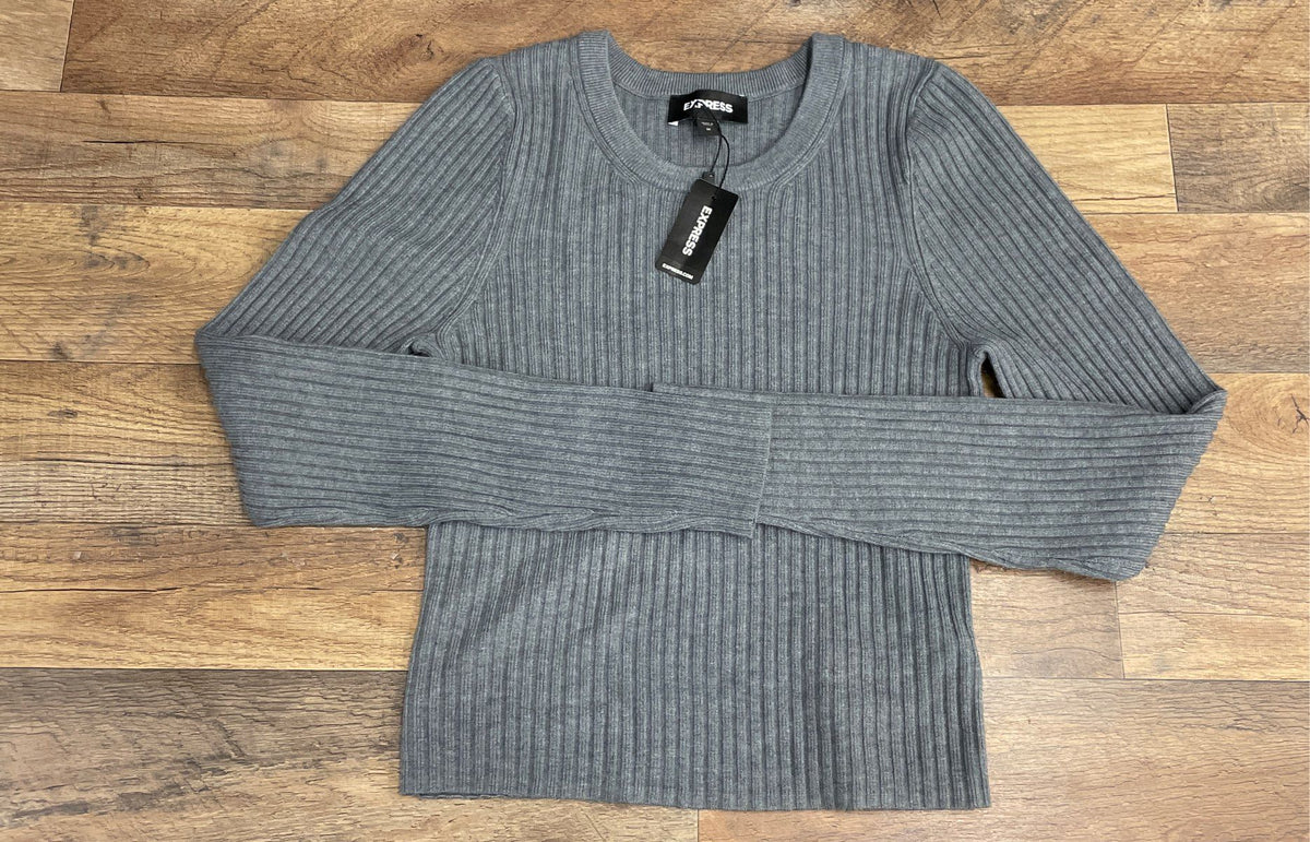 Express Women's Gray Ribbed Cropped Knit Sweater Crew Neck Sz M NWT