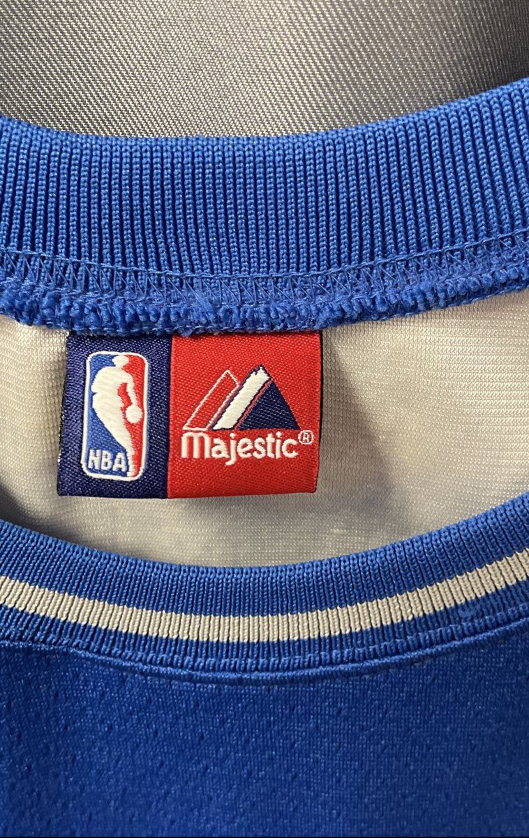 Majestic Men's NBA Dallas Mavericks Dirk Nowitzki #41 Graphic Jersey Blue