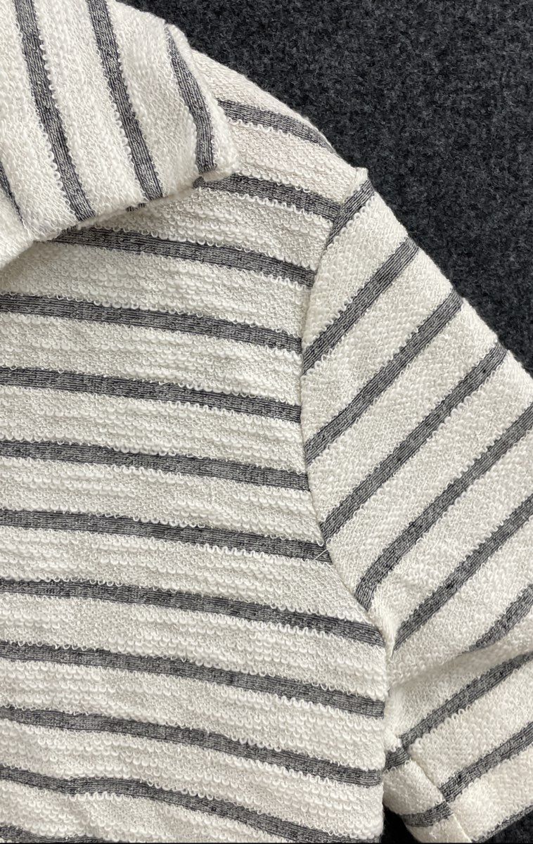 Double Zero Women's White Gray Striped Collared Textured Top Shirt Sz L NWT