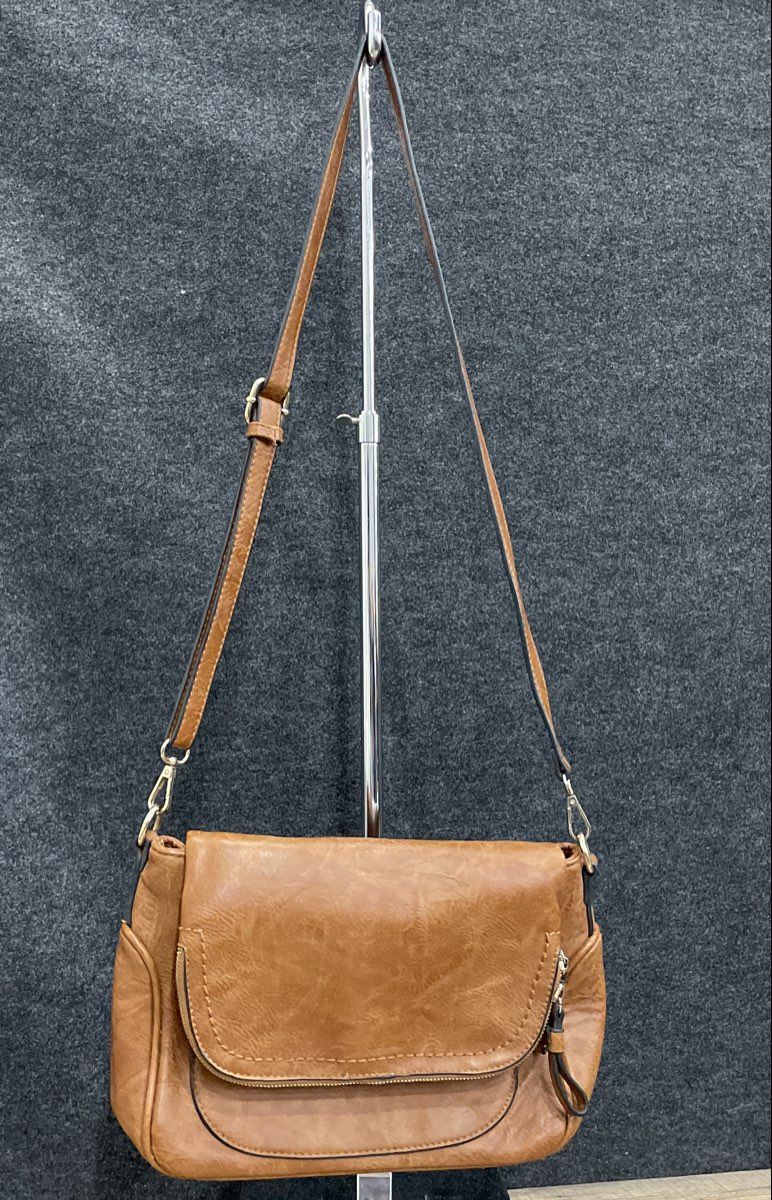 Brown Leather Flap Crossbody Bag Gold Hardware Adjustable Strap Medium