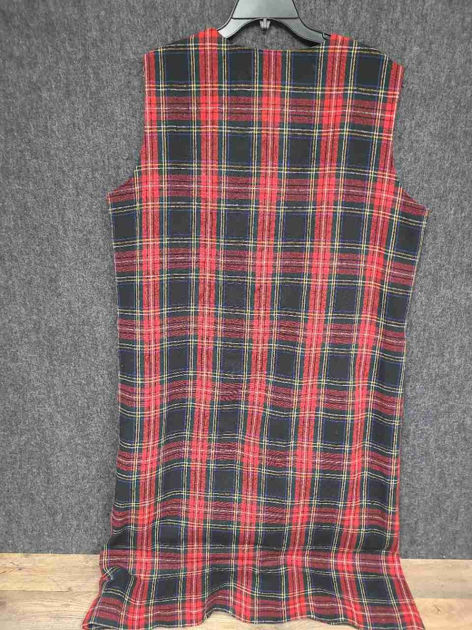 Vintage 90s Margaret Smith Women's Red Plaid Sleeveless V-Neck Shift Dress 20