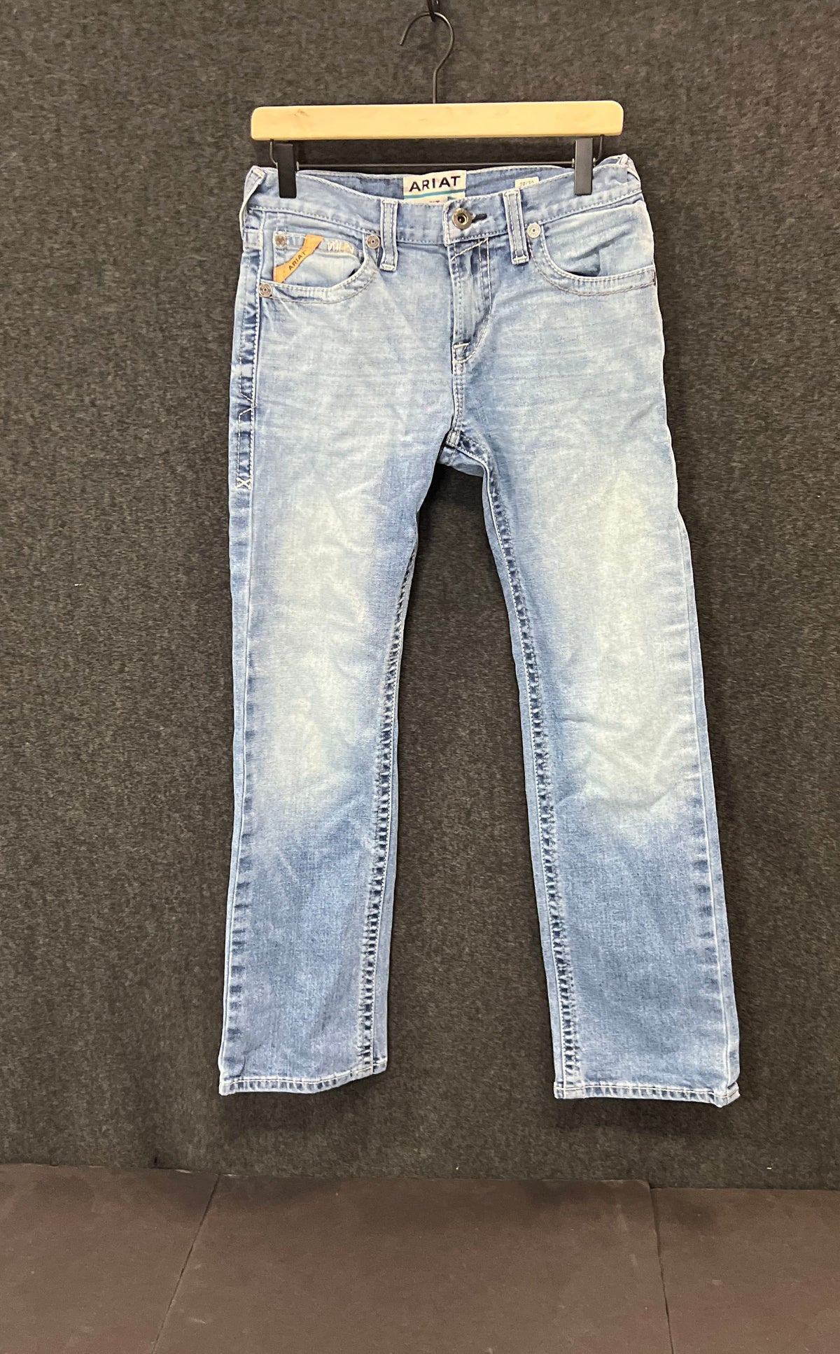 Ariat Men's M7 Slim Fit Straight Leg Light Wash Denim Jeans Size 29x30
