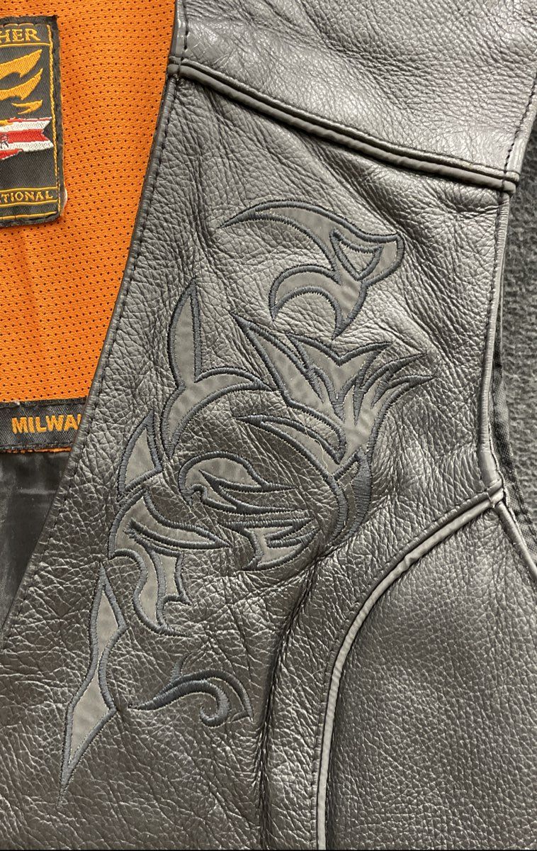 Milwaukee Leather Women's Black Motorcycle Biker Vest Tribal Embroidery Size L