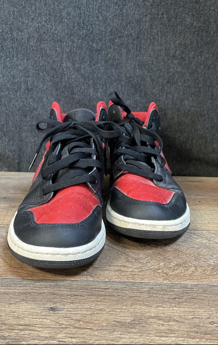 Nike Air Jordan 1 Mid GS Black Gym Red White Bred Sneakers Size 5.5Y