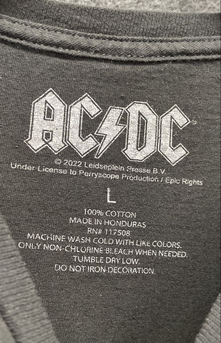 AC/DC Highway To Hell Album Cover Graphic T-Shirt Reprint Epic Rights Sz L
