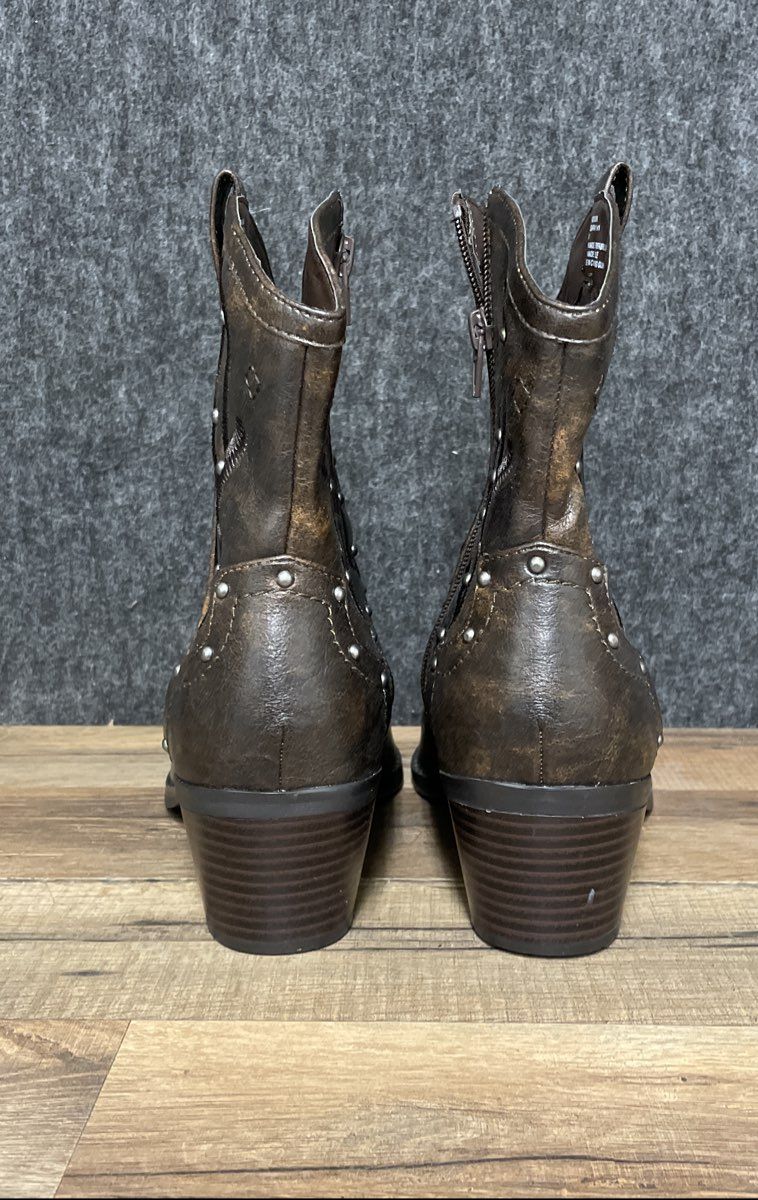 Lane Bryant Brown Studded Distressed Western Ankle Boots Women's Size 9 W