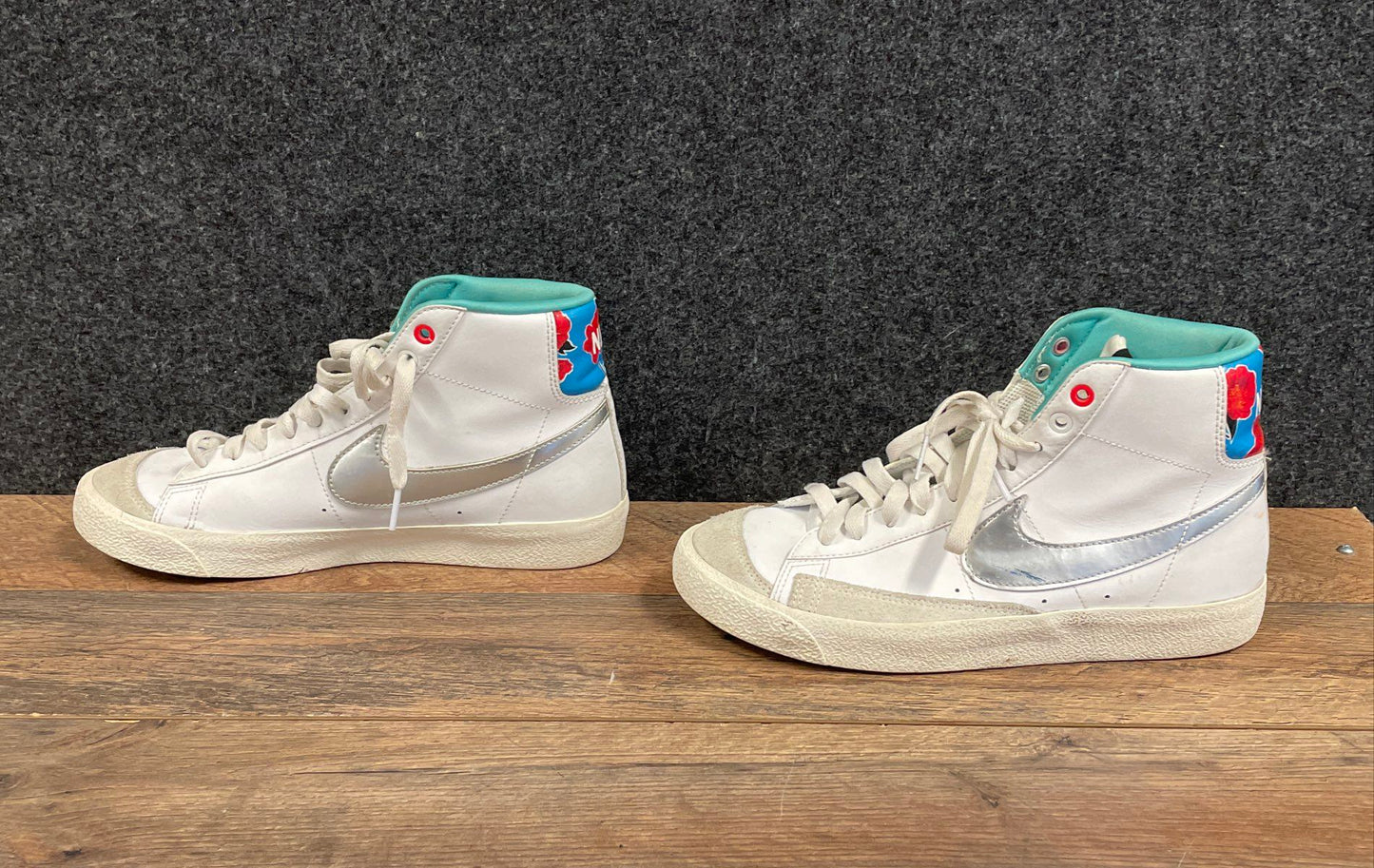 Nike Blazer Mid 77 GS White Metallic Silver Floral Youth Size 7Y DQ7773-100