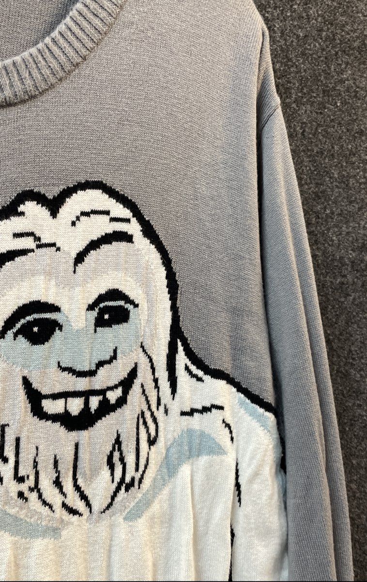 Target Men's Gray Who's Yeti To Party Graphic Cotton Crewneck Sweater Sz XL