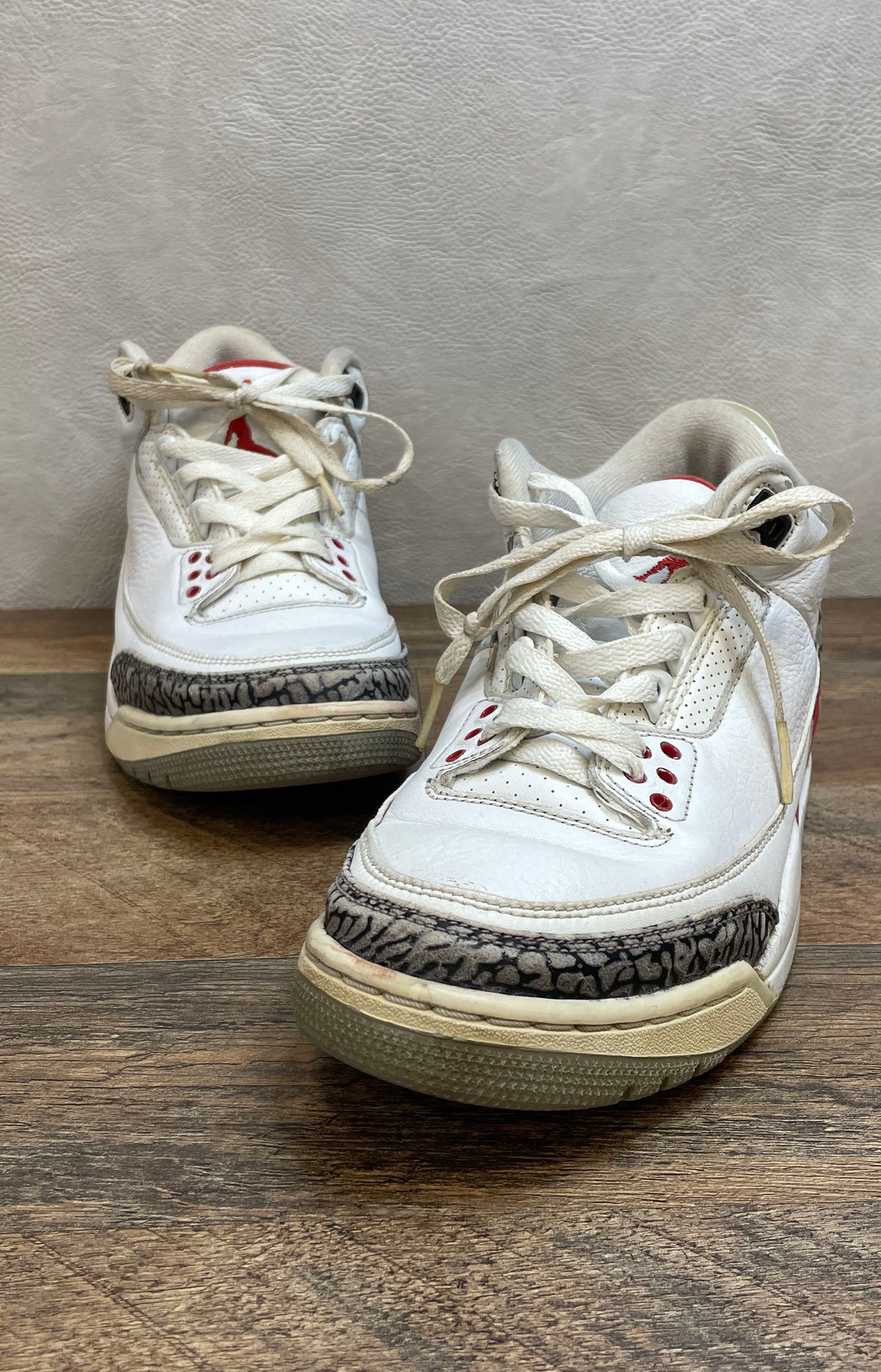 Nike Air Jordan 3 Retro Katrina White Fire Red Cement Grey Size 7.5