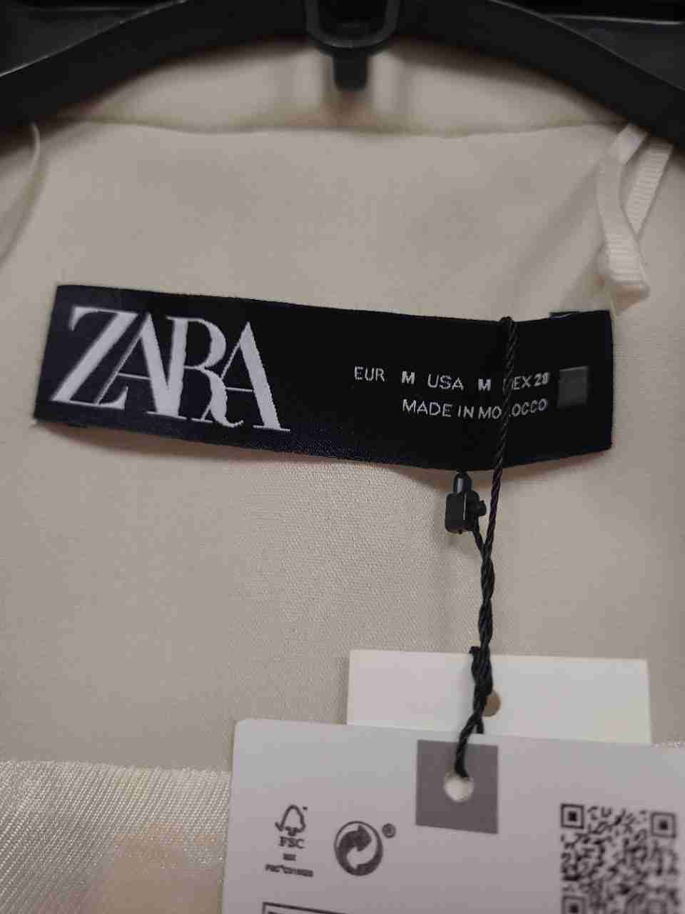 Zara Women's Cream Open Front Collarless Blazer Sz M NWT