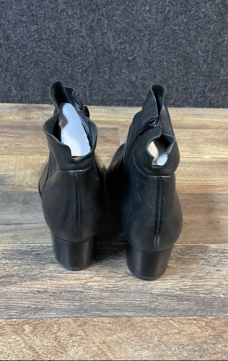 Paul Green Black Leather Side Zip Ankle Boots Made in Austria Size 6.5