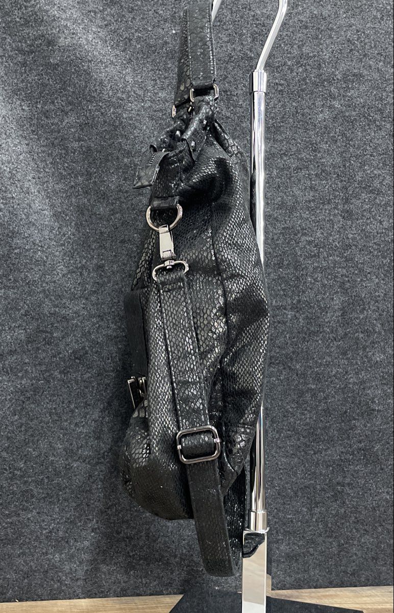 Kenneth Cole Reaction Black Snakeskin Embossed Leather Hobo Shoulder Bag