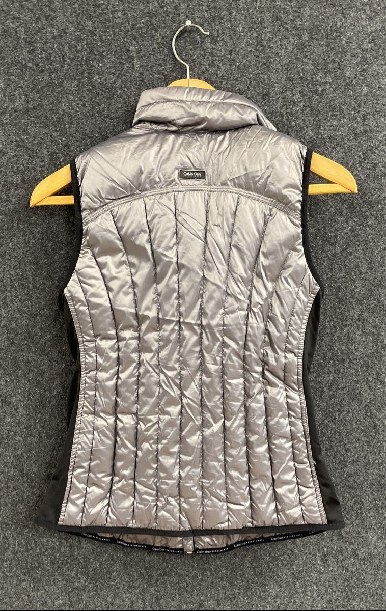 Calvin Klein Performance Women's Silver Metallic Down Puffer Vest Moto Zip Sz M