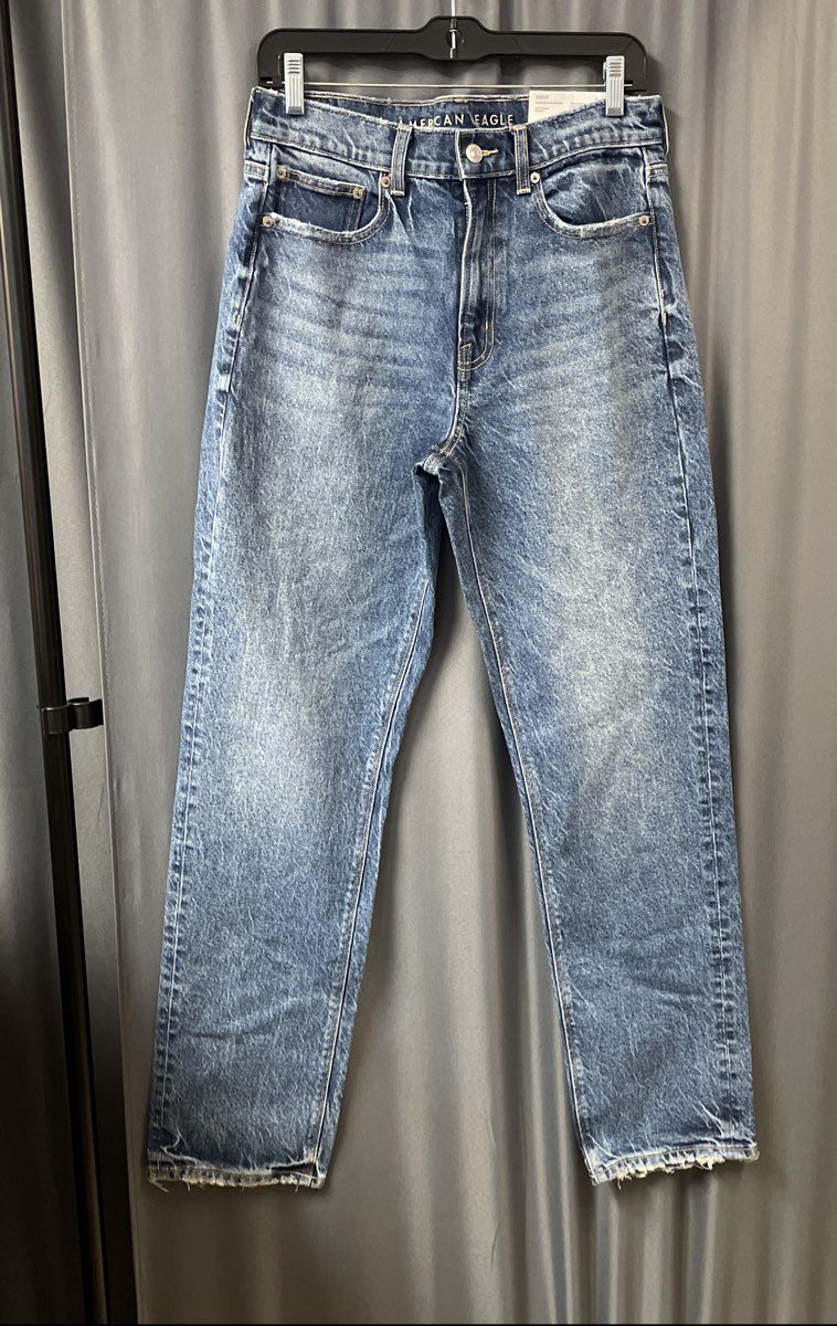 American Eagle Women's Super High-Rise Straight Jeans Blue Stretch NWT Sz 6