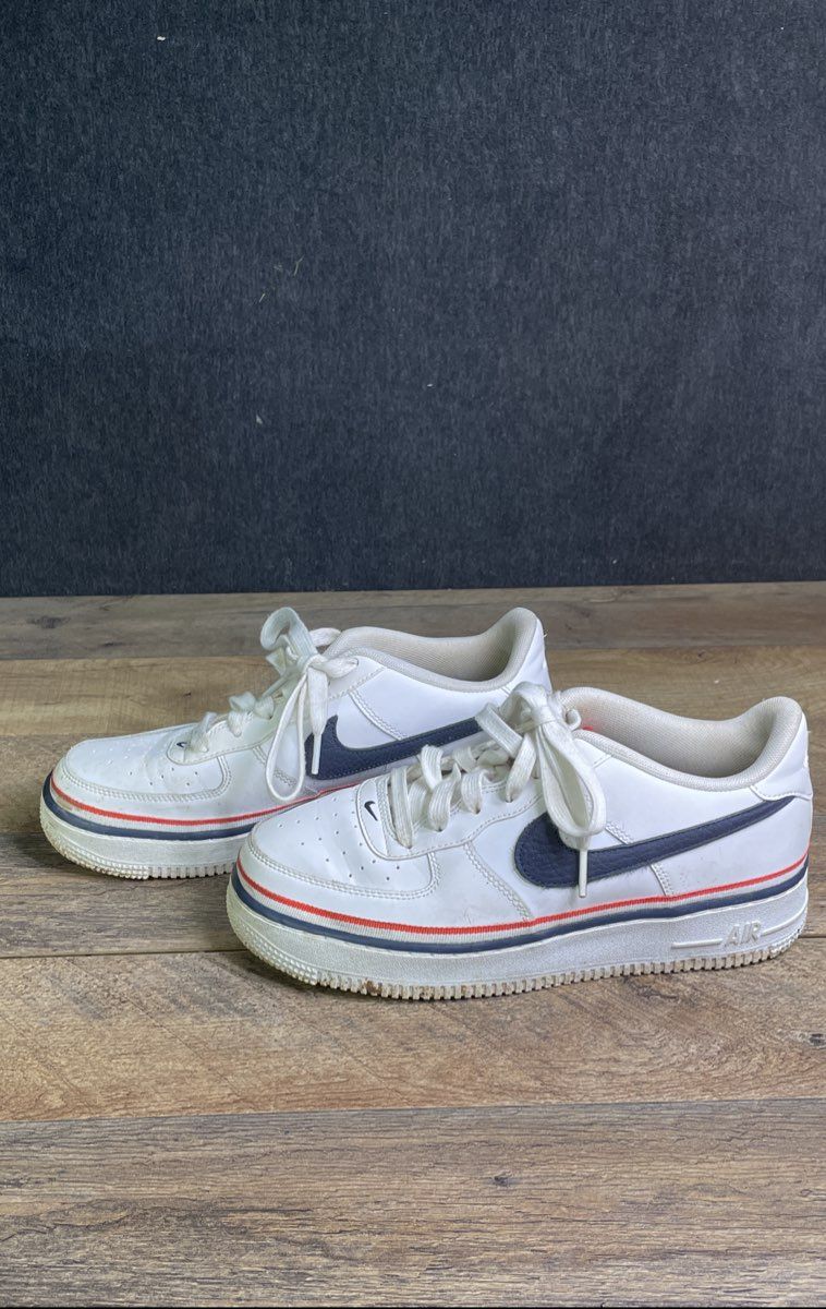 Nike Air Force 1 LV8 White Midnight Navy Red Youth Sneakers Size 6.5Y