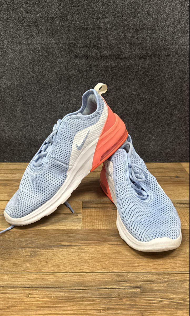 Nike Air Max Motion 2 Light Blue Coral Women's Sneakers Size 7.5