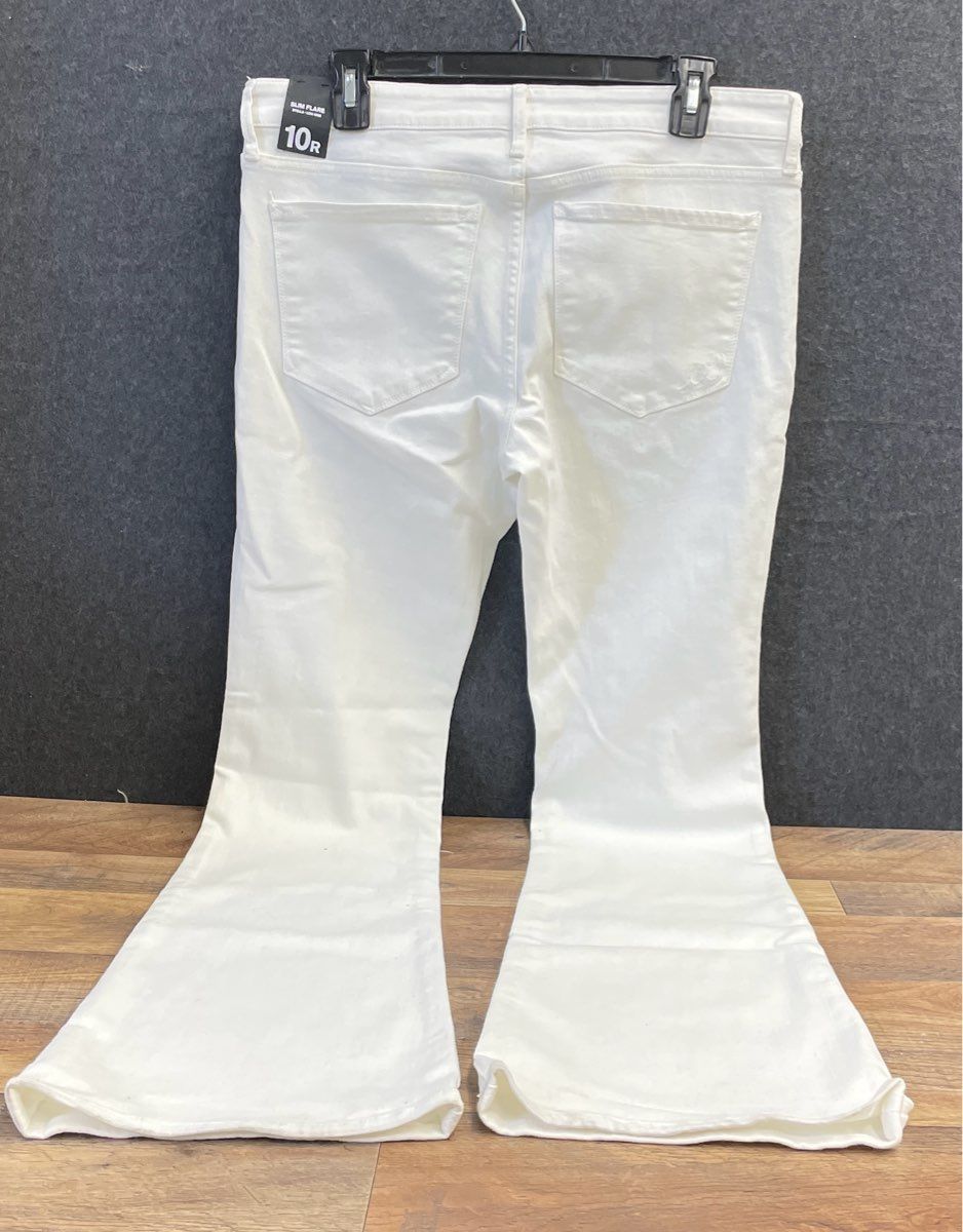 Express Women's Stella Slim Flare Low Rise Jeans White NWT Size 10R