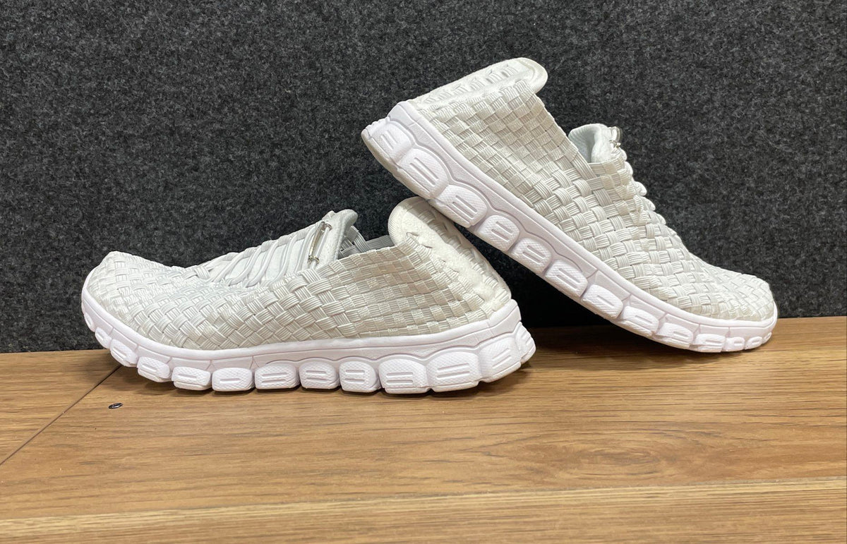 Zee Alexis Danielle-A White Metallic Woven Slip On Sneakers Women's Size 6.5