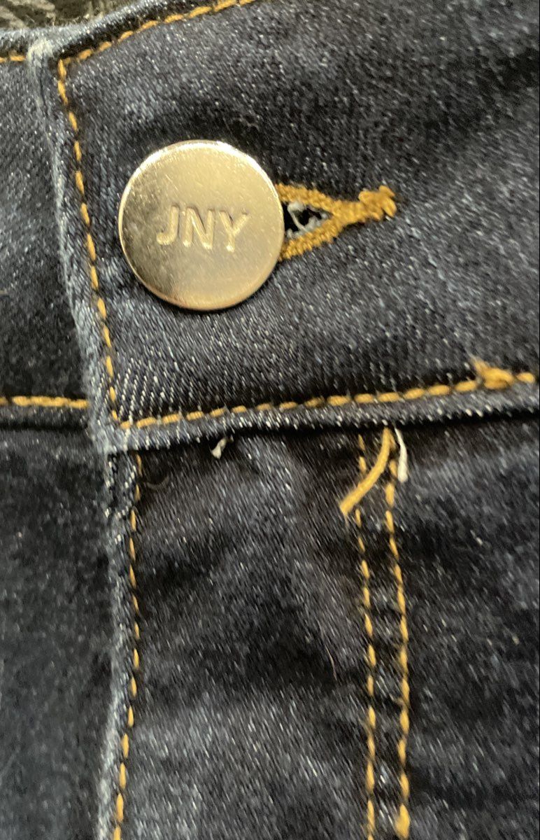 Jones New York Women's Dark Blue High Rise Tapered Leg Stretch Jeans Sz 16