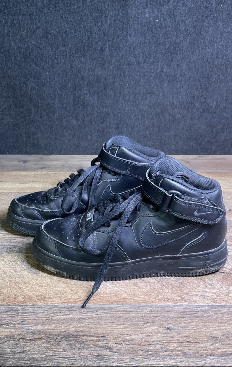 Nike Air Force 1 Mid '07 Triple Black Youth Sneakers Size 6.5Y