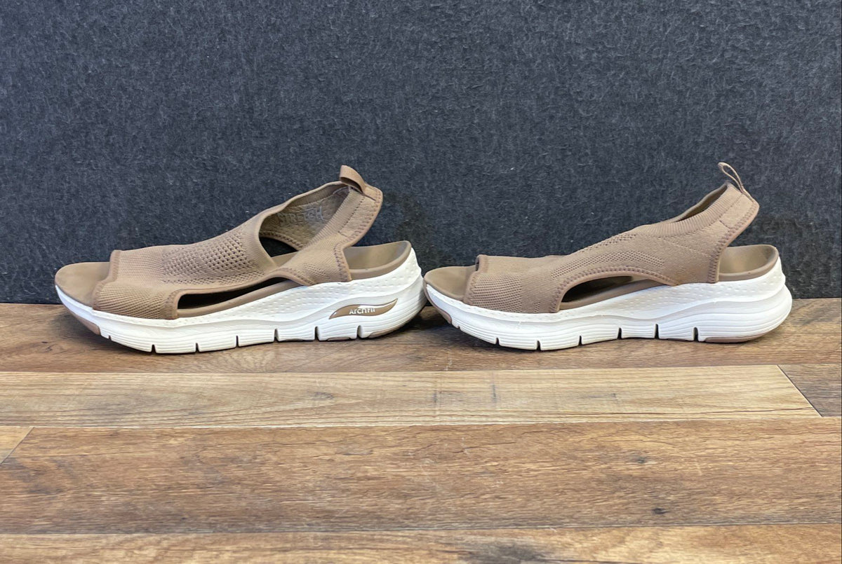 Skechers Arch Fit Sunshine My Life Mocha Knit Slingback Sandals Size 7