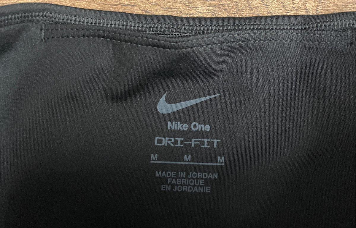 Nike Women's Bike Shorts Black Nike One Dri-FIT High Rise 8" Inseam Sz M NWT
