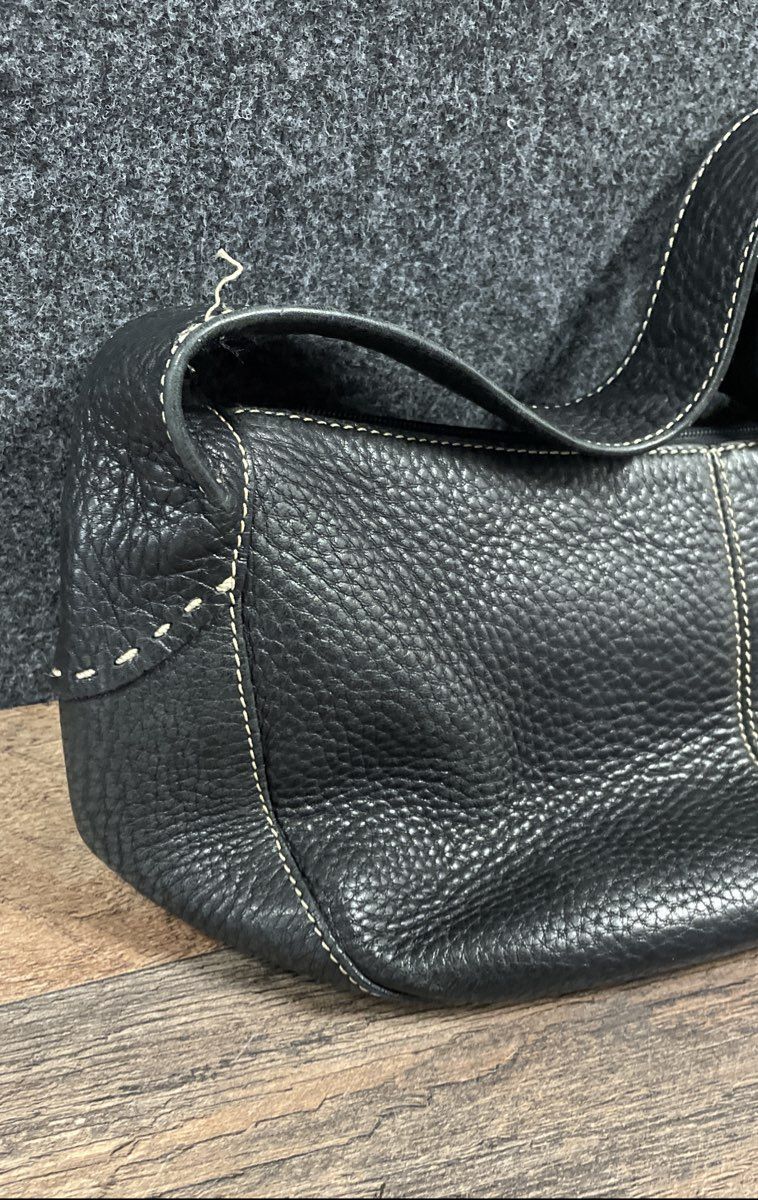 Fossil Vintage 2000s Black Pebbled Leather Shoulder Bag Hobo