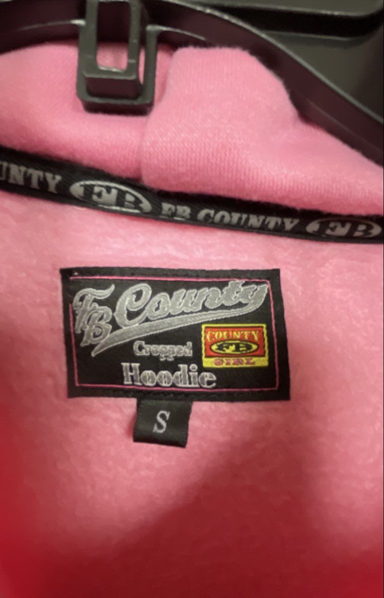 FB County Women's Pink Embroidered Logo Cropped Hoodie Sz S