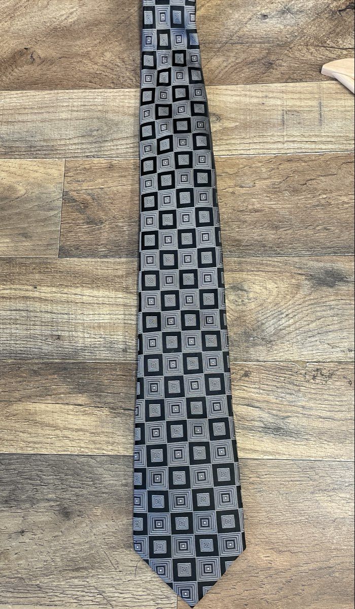 Donald Trump Men's Black Gray Geometric Silk Tie Signature Collection