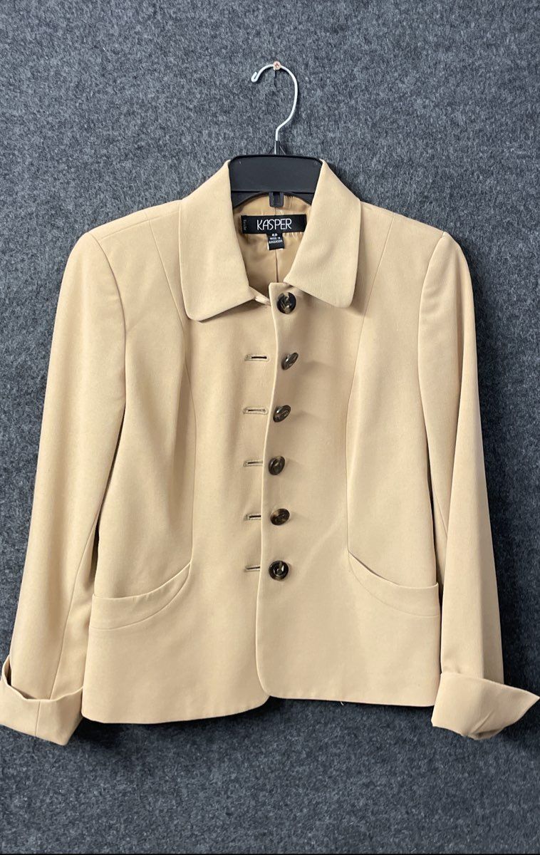 Kasper Women's Tan Blazer Jacket Band Style Multi Button Cuffed Sleeve Sz 4P