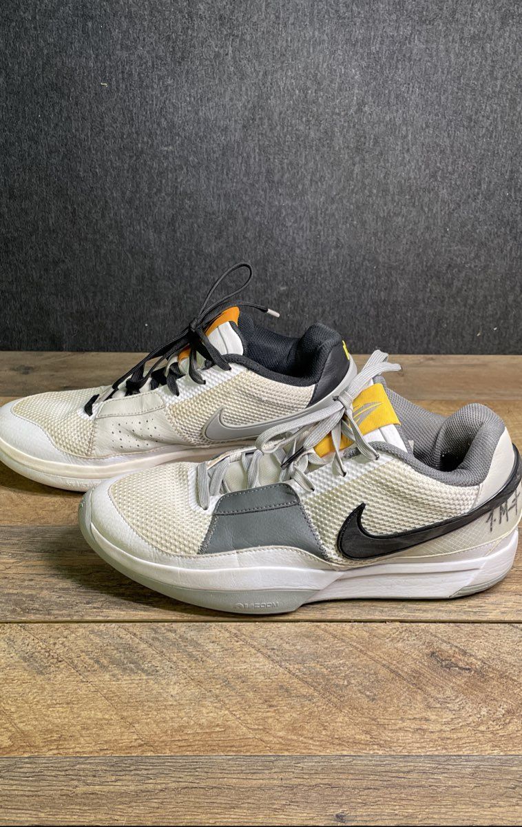 Nike Ja 1 Light Smoke Grey Mismatched Basketball Shoes Men's Size 10