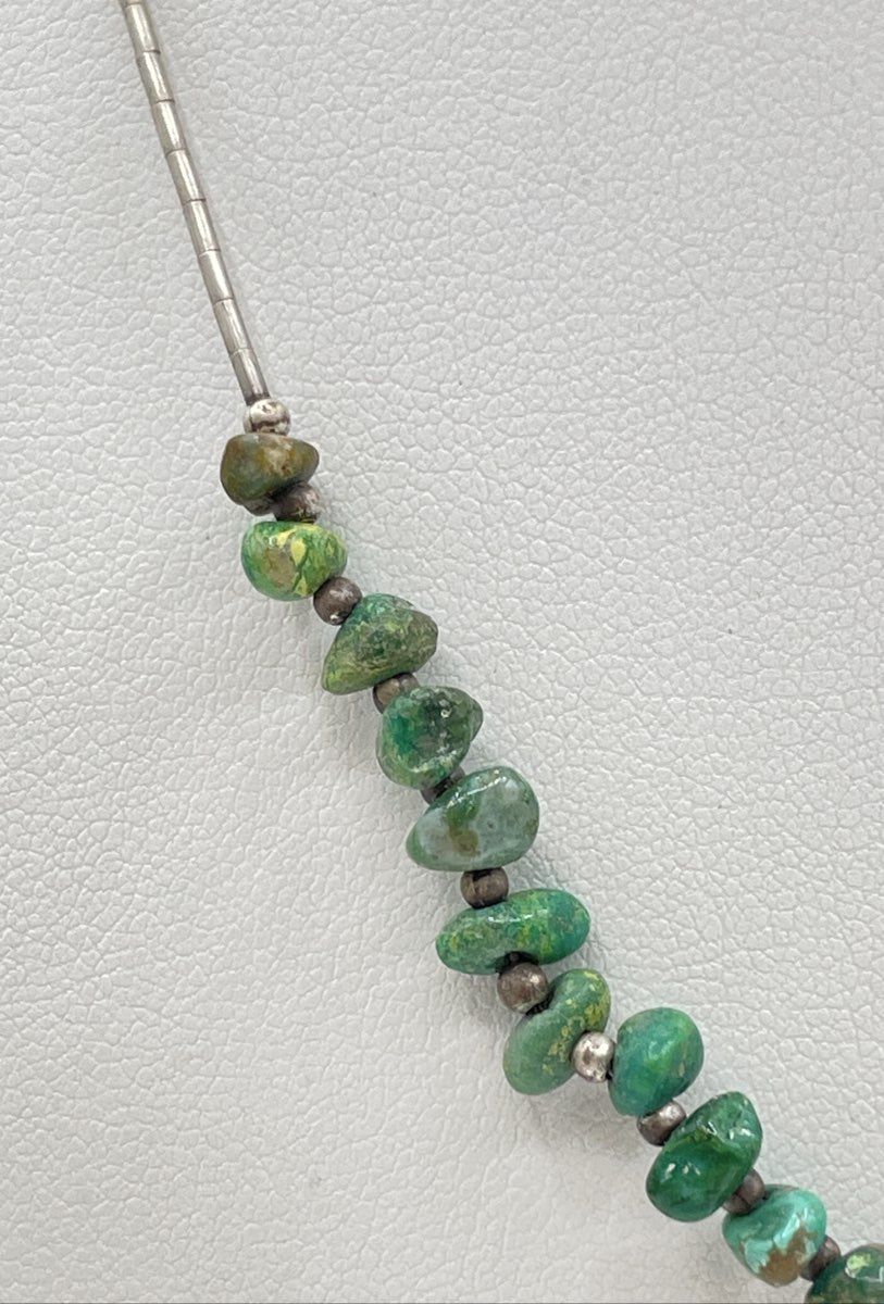 925 Sterling Silver Tube Bead Green Turquoise Nugget Frog Charm Necklace 5.7g