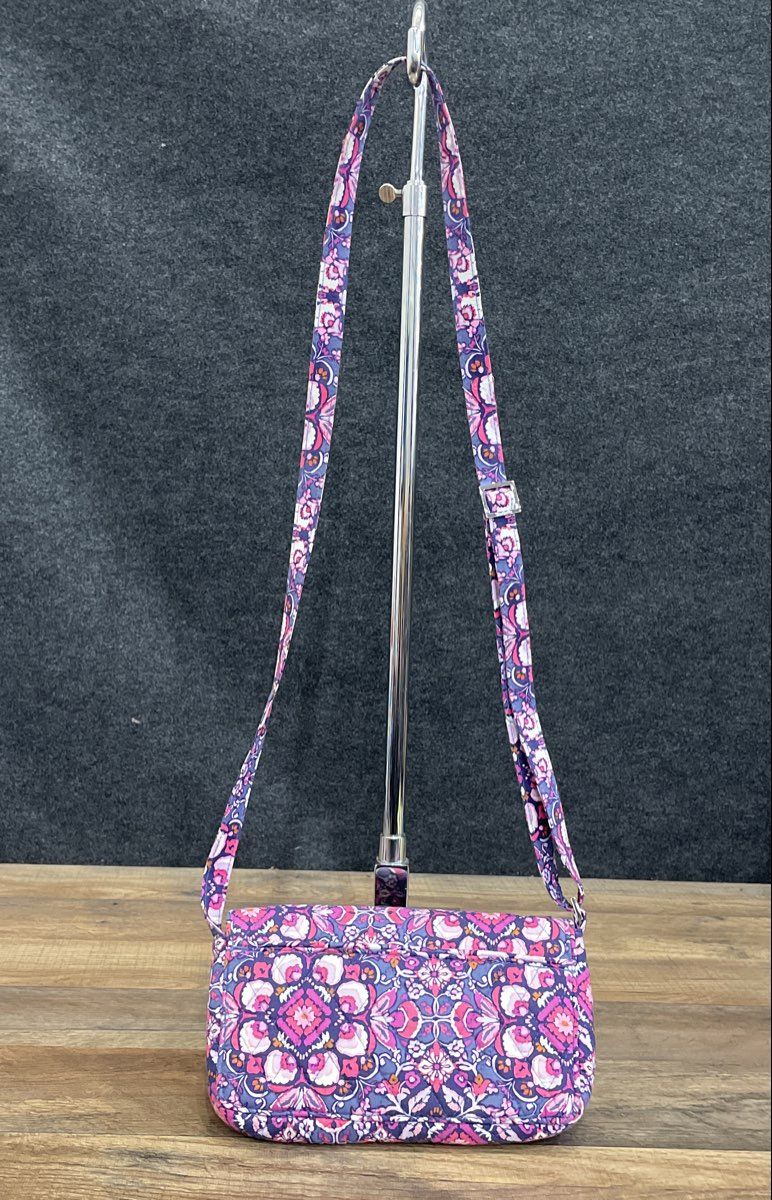 Vera Bradley Pink Purple Floral Quilted Crossbody Bag Turn Lock Purse