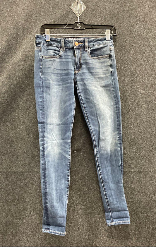 American Eagle Women's 360 Super Stretch Jegging Jeans Medium Wash Sz 2 Short